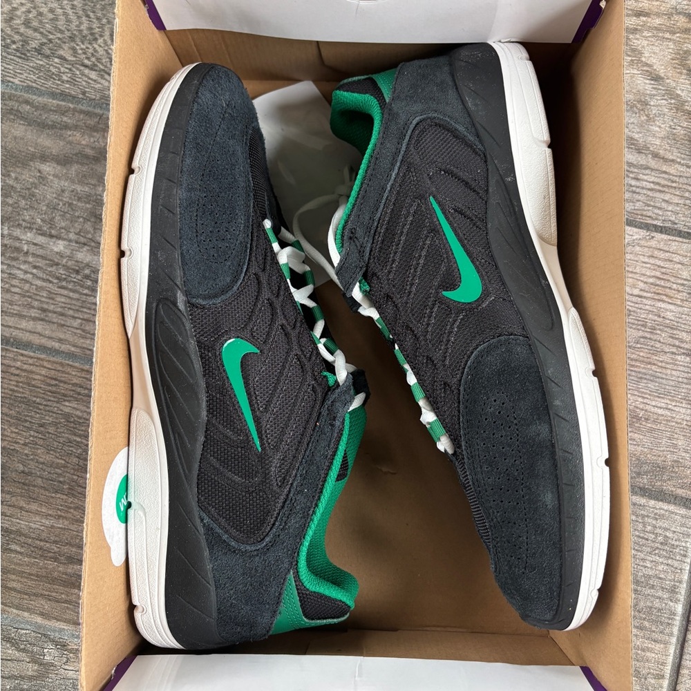 Nike Vertebrae SB Black Malachite Green Men's Skateboarding  FD4691-003 NO LID - Picture 7 of 14